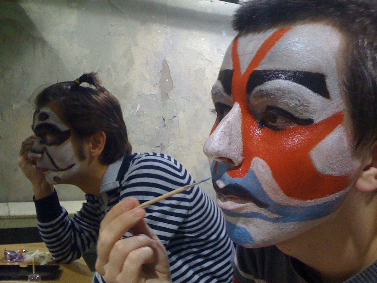 Мастер-класс по гриму в актерской школе ЛиссЭ на Мосфильме